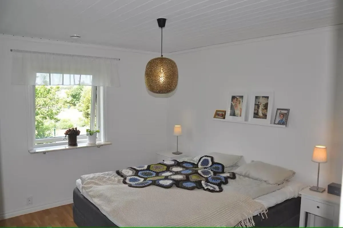 Villa Holiday House By The Sea, Naeset Gothenburg